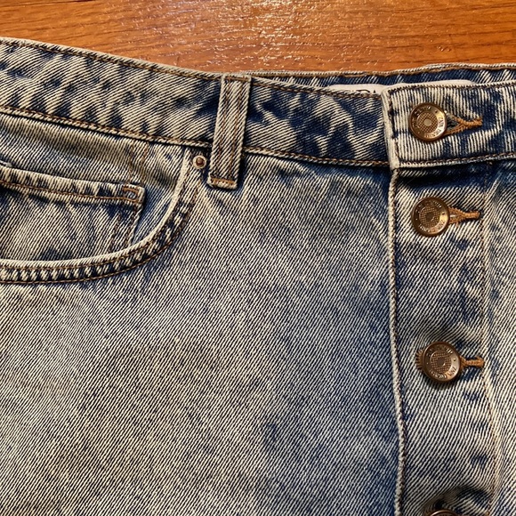Zara Button Jean Skirt - Picture 2 of 6
